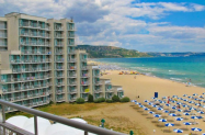 3* Хотел Нона Албена - чадър на плажа, в стая море с дете