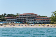 Хотел Морско Конче до Лозенец - с чадър на плажа + басейни и анимация