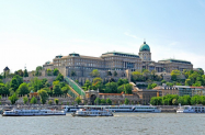 Настаняване в 3* хотели Екскурзия - Будапеща, Виена  и  Прага + турове с гид