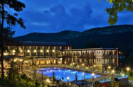 Парк Хотел Асеневци Велико Търново - летен отдих сред  природата + басейн