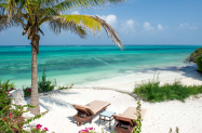 4* Uroa Bay Beach Resort Занзибар - в хотел с басейн до екзотичен плаж