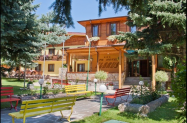3* SPA Хотел Елбрус Велинград - НГ с програма + мин. басейни, SPA