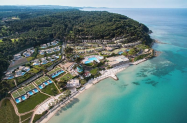 5* Хотел Sani Club Халкидики - с басейн и плаж на 100 м от хотела