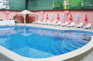 Семеен хотел Релакс Стрелча -  минерален басейн сауна и парна баня