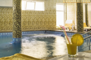4* Хотел Холидей SPA Велинград - с дете + сауна и минерален басейн