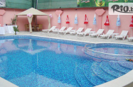 Семеен хотел Релакс Стрелча - минерален басейн + сауна, парна баня