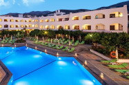 3* Хотел Malia Holidays Крит - с външен басейн на 600 м от плажа