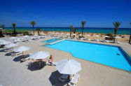 3* Хотел Club Novostar Omar Khayam Тунис - собствен плаж с шезлонги, басейн