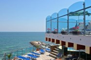 3* Хотел Бижу Равда - на първа линия семейно + басейн