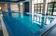 4* Хотел Родопски дом Чепеларе - вътрешен басейн с джакузи + сауна