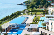 5* Cavo Olympo Luxury & SPA Олимп. ривиера - чадър на плажа,  басейни, джакузи