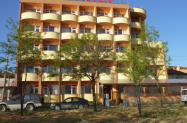 Хотел Пловдив Приморско - на 10 м от плажа + басейн и градина