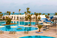 4* El Mouradi Djerba Menzel Тунис - чадър на плажа,  първа линия море