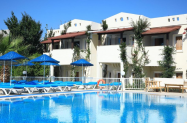 3* Хотел Summer Garden Apart Бодрум - 50 м от морето + шезлонг на плажа