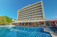 3* Хотел Детелина Чайка - 400 м от брега, семейно и  басейн