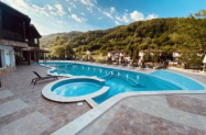 4* Хотел Алфарезорт Палас Чифлик - 3 сауни, закрит и открит мин. басейн 