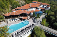 4* Хотел Алфарезорт Палас Чифлик  - мин. басейни + 3 сауни, солна стая