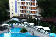 3* Хотел Албена Хисаря - НГ '26 с DJ парти + SPA с мин. вода