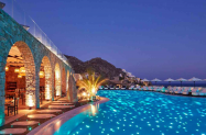 5*Royal Myconian Resort &SPA Миконос - чадър на плажа, стая с изглед море