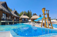 3* Комплекс Бора Бора Сапарева баня - външно джакузи, басейни, шезлонг