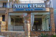 Хотел Artemis Plaza Халкидики - с дете до 12 год. + на 150 м от морето