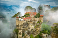 Настаняване в 3* хотели Екскурзия - Гърция и Албания с турист. програма
