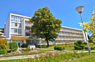 3* Хотел Нептун Конст. и Елена - с дете до 12 г. + басейн с шезлонг
