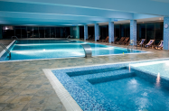 4* SPA Хотел Селект Велинград - басейн, джакузи с мин. вода и SPA