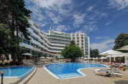 4* Хотел Мирабел Златни пясъци - '26 с дете + бар и чадър на плажа