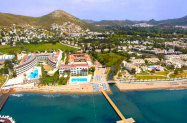 3* Хотел Tiana Beach Бодрум - чадър на плажа,  хамам, за 2026 г.