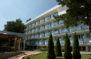 3* Хотел Магнолия Албена - All Incl. на 800 м от плажа + басейн