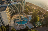 4* Хотел Марина Гранд Бийч Златни пясъци - с дете + басейн, анимация, All Incl.