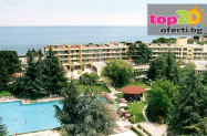 3* Хотел Амбасадор Златни пясъци - на 30 м от брега +басейн с шезлонг