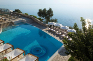 3* Хотел Red Tower Лефкада - с дете до 12 г. + басейн, до морето