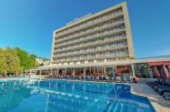 3* Хотел Детелина Чайка - 400 м от морето, семейно + басейн