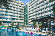 4* Гранд Хотел Нирвана Слънчев бряг - 150 м от морето, за 24.05 + музика