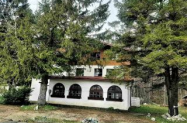 Къща за гости Исполин Узана - с голяма компания + ползване на барбекю