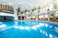 3* Хотел Снежанка Пампорово - сауна + басейн, в централен хотел