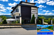 3* Хотел Бела Трявна - вход за басейн в близост до хотела