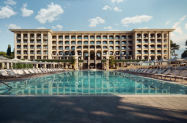 5* Хотел Астор Гардън Конст. и Елена - чадър на плажа и SPA с мин. вода