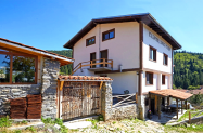 3* Възрожденски Къщи Манастир - барбекю, в стая или наем на вила