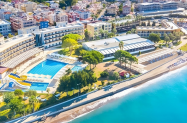 4* Хотел Royal Beach Club до Кушадасъ - басейн, чадър на плажа, 1-ва линия