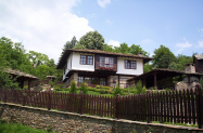 4* Хотел Калина Палас Трявна - с програма + село Боженци и Габрово