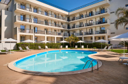 4* Хотел Ticho's Greenblu Пулия - на първа линия + външен басейн