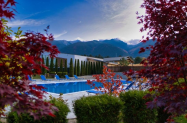 3* Хотел Локал Стей до Банско - басейн, джакузи, SPA със солна стая