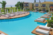 5* Хотел Mediterranean Village Паралия Катерини - на първа линия, басейн + шезлонг