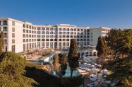 5* Аквахаус Хотел & SPA Конст. и Елена - новогод. вечеря и програма + SPA