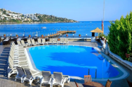 4* Fleur Bay Resort Бодрум - външен басейн, първа линия море