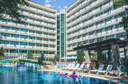 4* Гранд Хотел Нирвана Слънчев бряг - All Incl. Premium, семейно + басейн