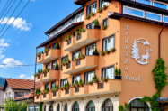 Хотел Ардо SPA Сърница - солна стая, топъл басейн и SPA пакет